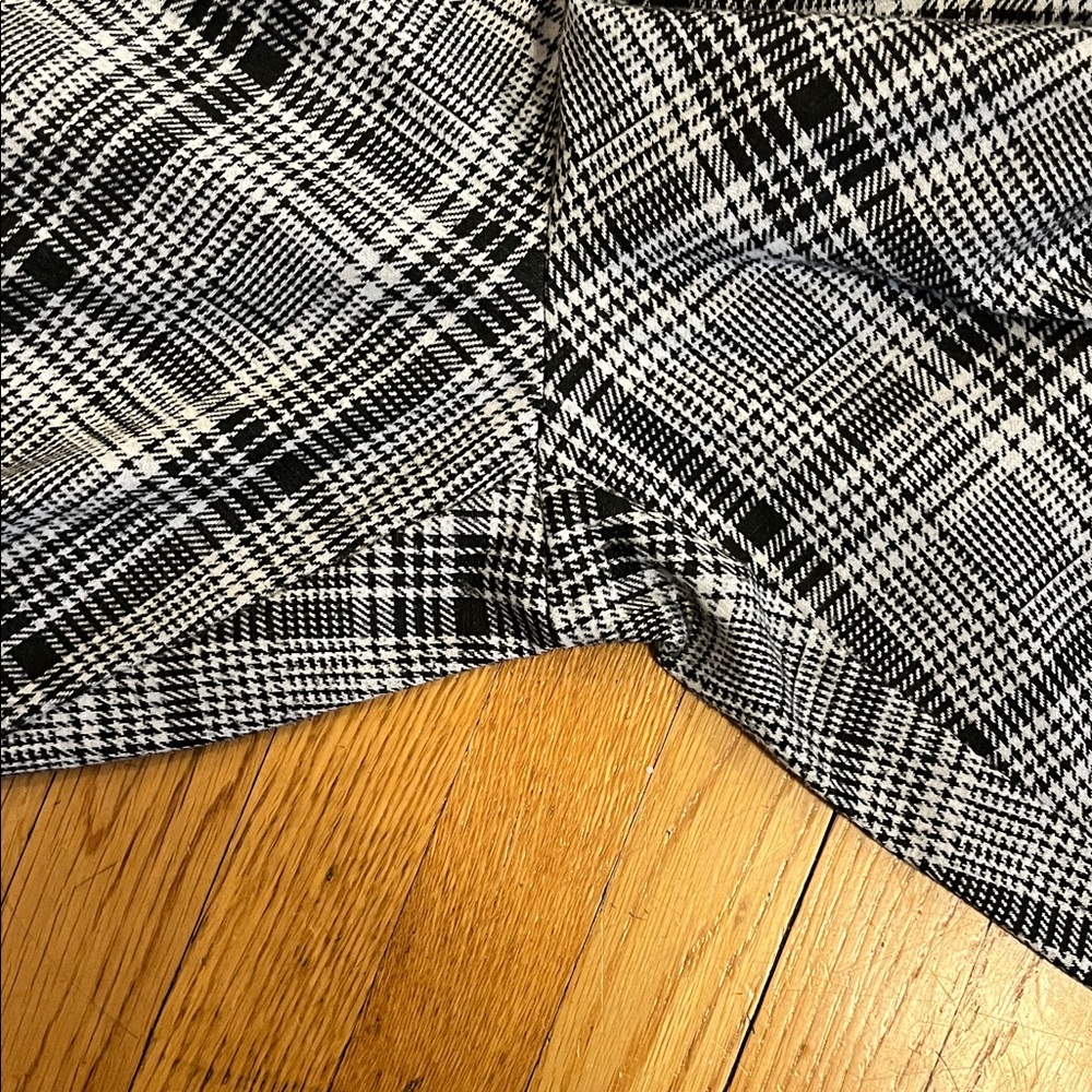 Ava & Viv 1X Women’s Black and White plaid dress Pants, Warm - Picture 8 of 10